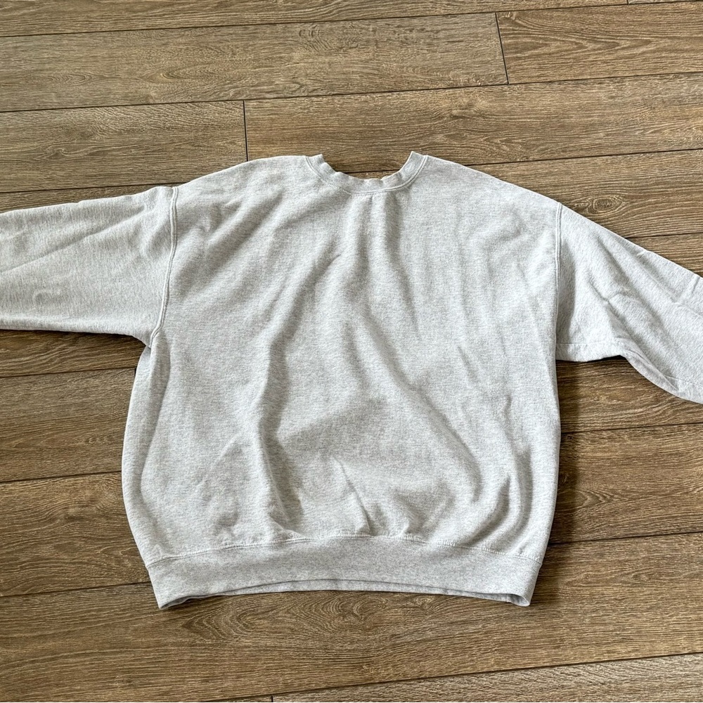 Gildan Gray Crewneck Sweater Soft Knit Casual